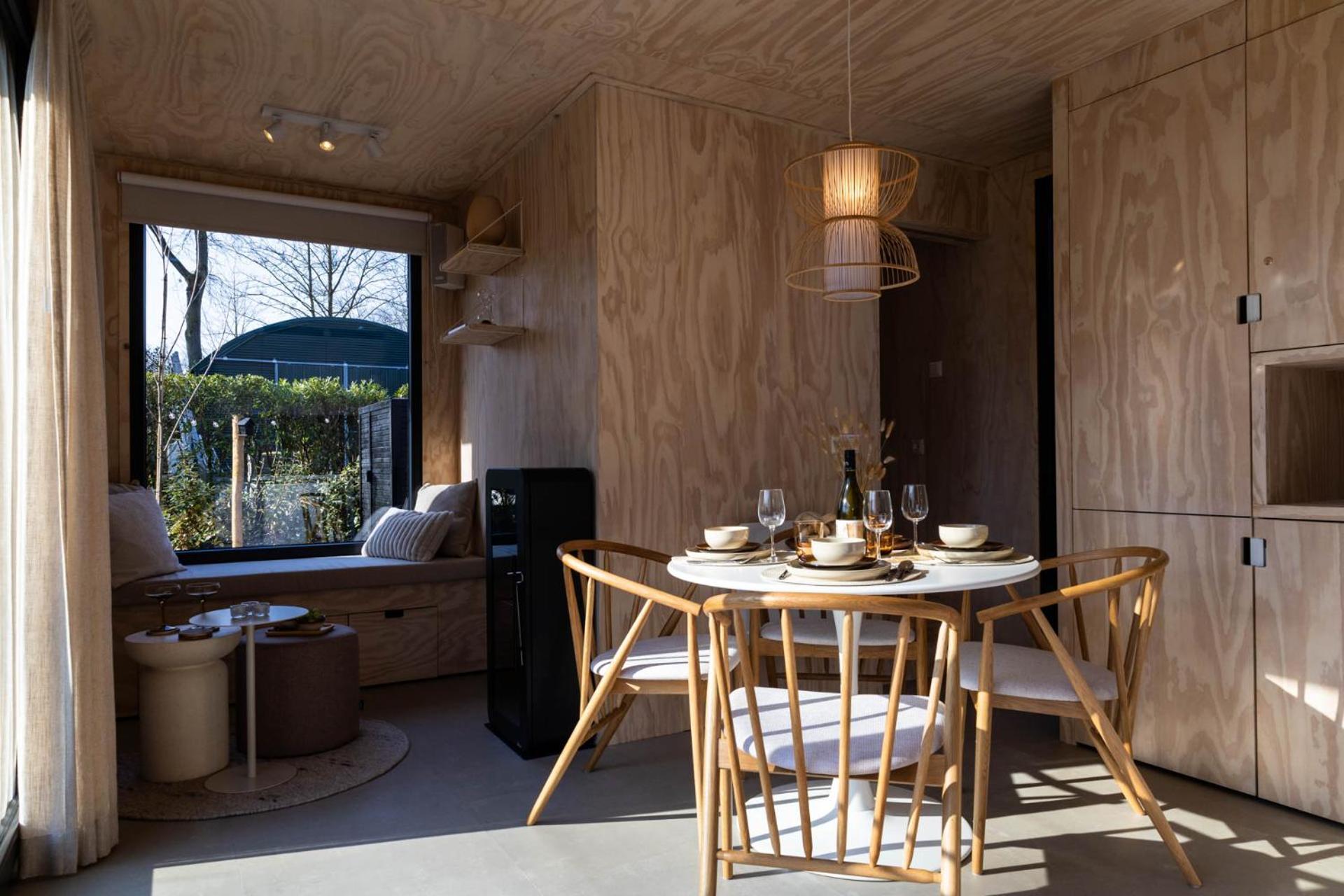 Knus Gezinsverblijf In Cosi Tiny House Op De Veluwe Epe Bagian luar foto