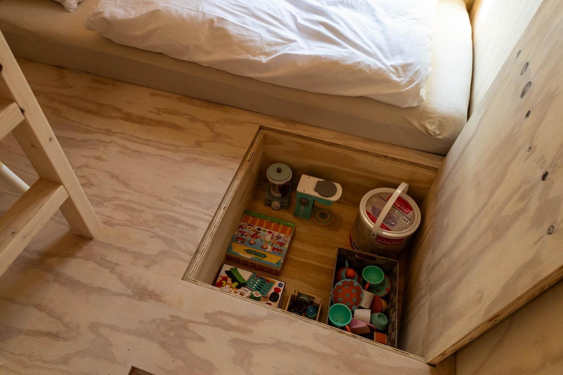 Knus Gezinsverblijf In Cosi Tiny House Op De Veluwe Epe Bagian luar foto