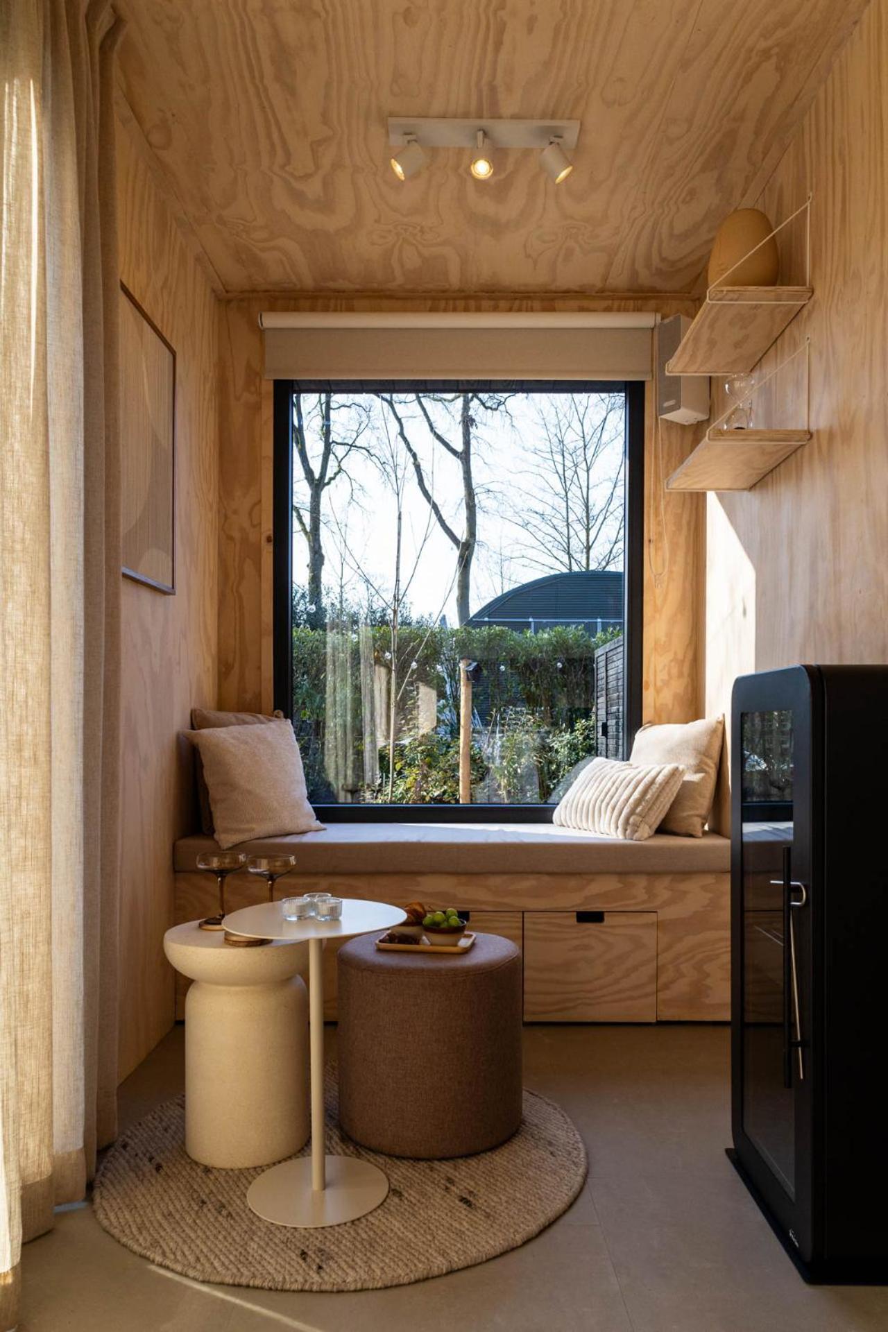 Knus Gezinsverblijf In Cosi Tiny House Op De Veluwe Epe Bagian luar foto
