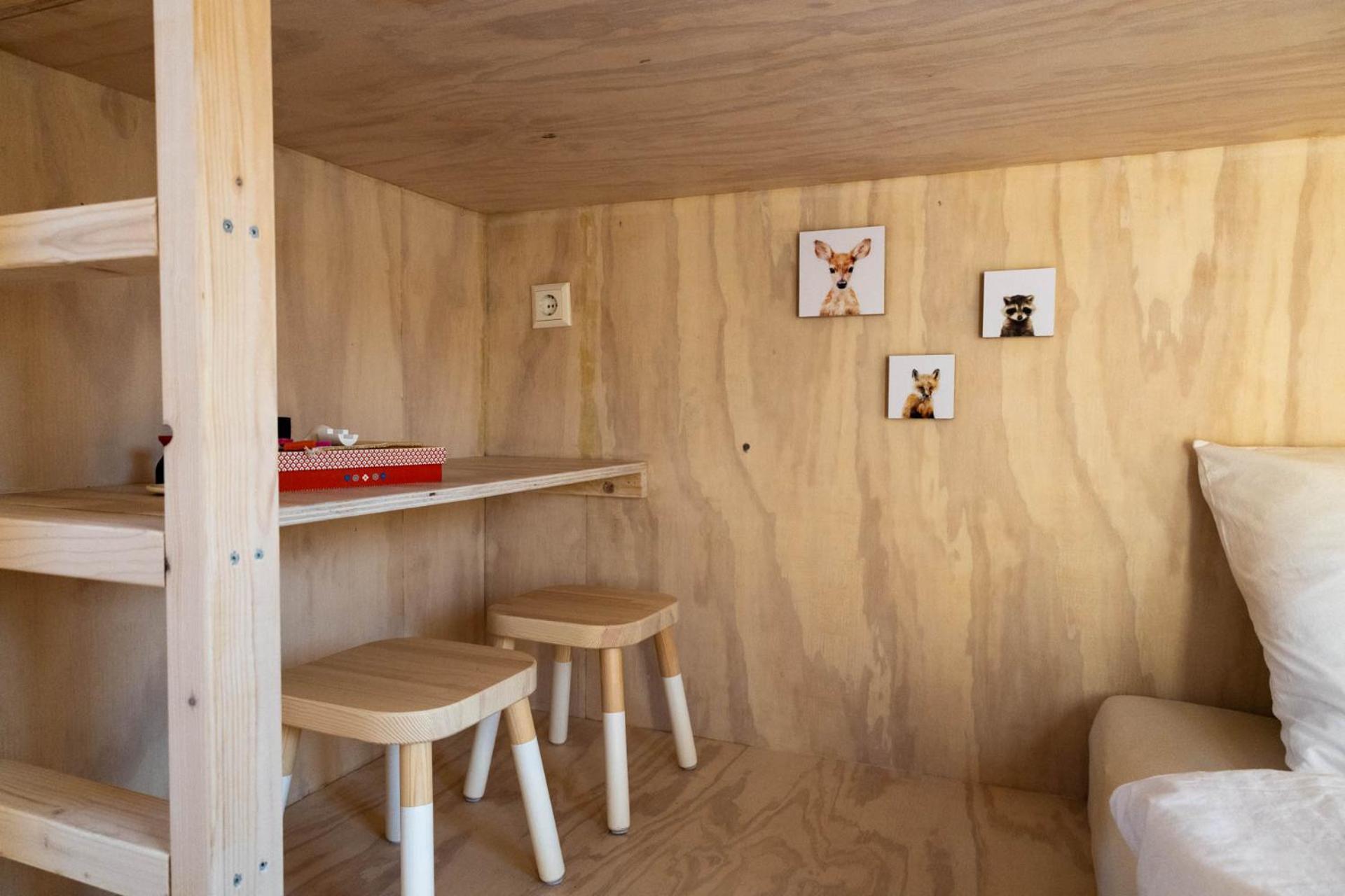 Knus Gezinsverblijf In Cosi Tiny House Op De Veluwe Epe Bagian luar foto