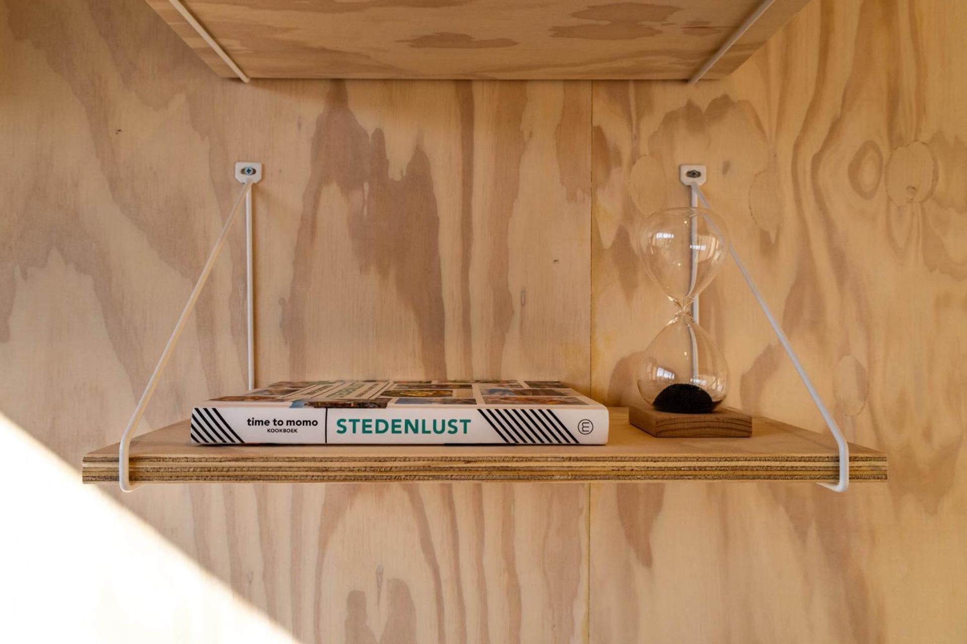 Knus Gezinsverblijf In Cosi Tiny House Op De Veluwe Epe Bagian luar foto